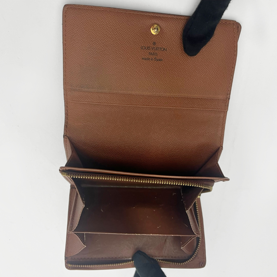 Louis Vuitton Wallet Medium