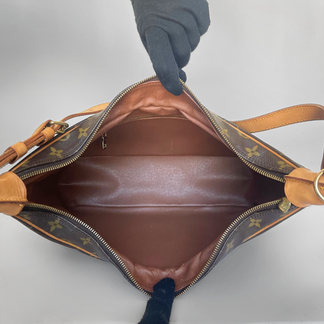 Louis Vuitton Boulogne GM Monogram Canvas