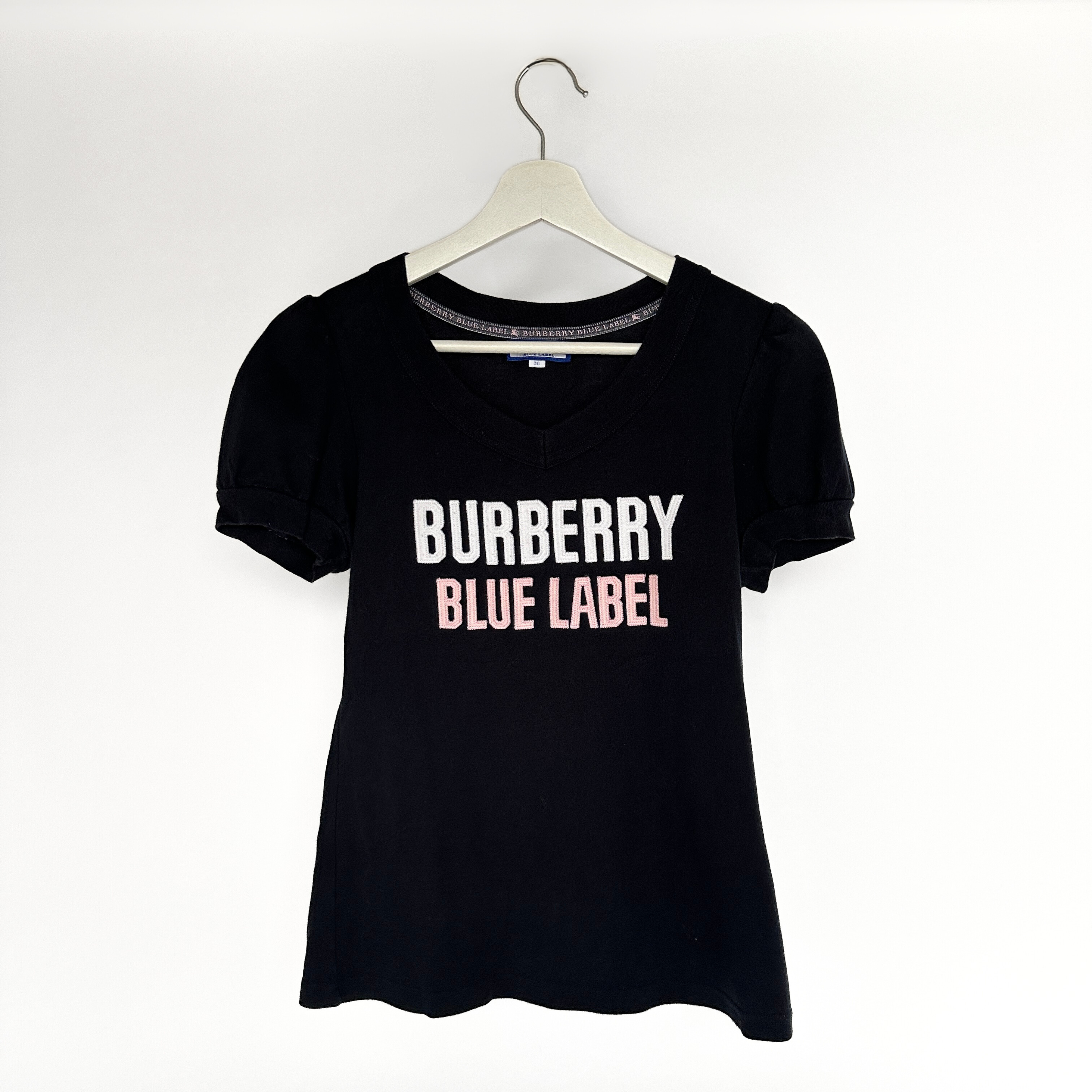 Burberry Logo T-Shirt Dark Blue Cotton | Etoile Luxury Vintage – l Burberry Logo T-Shirt Dark Blue Cotton | Etoile Luxury Vintage – l