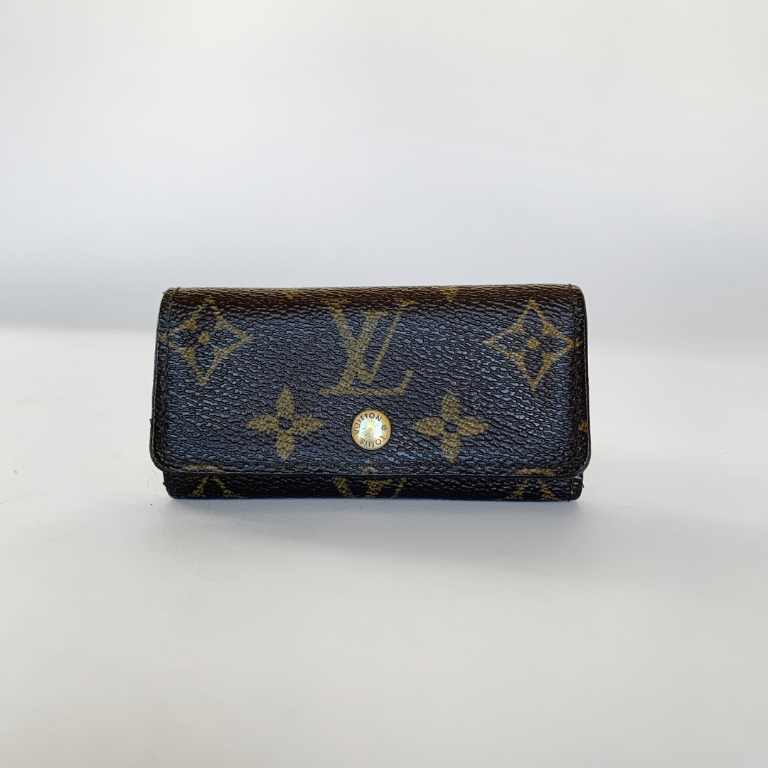 Louis offers Vuitton key case