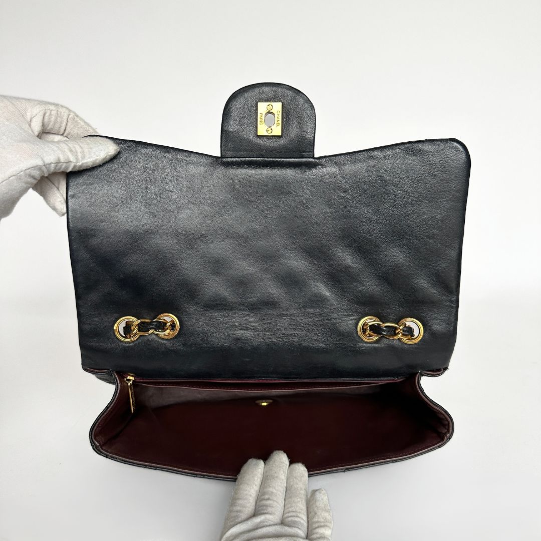 Chanel Chanel Maxi Flap Bag Lambskin Leather - Shoulder bags - Etoile Luxury Vintage