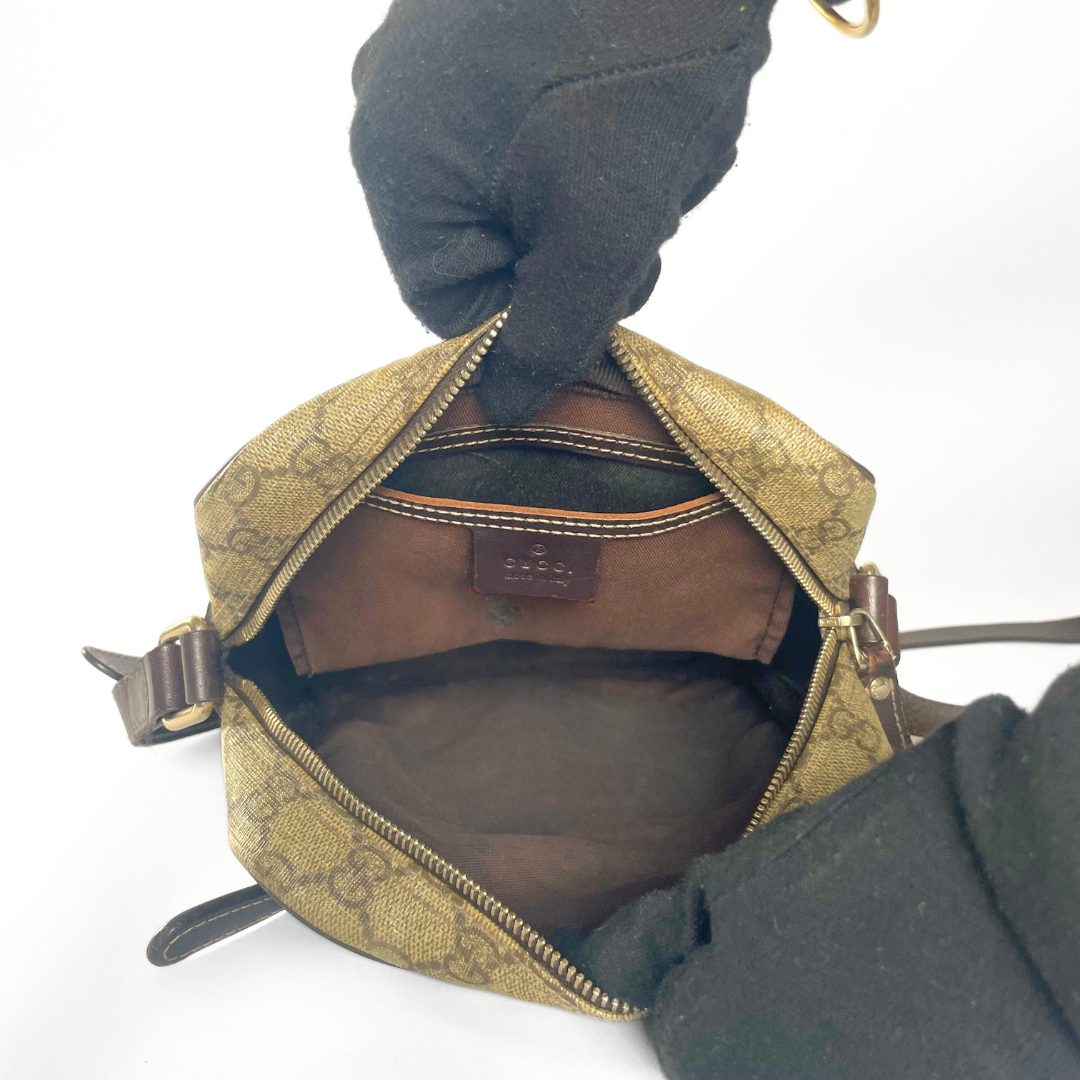Gucci Crossbody Monogram Canvas