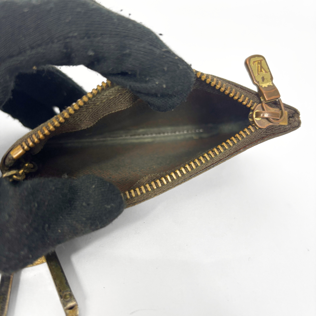 Louis Vuitton Keyholder