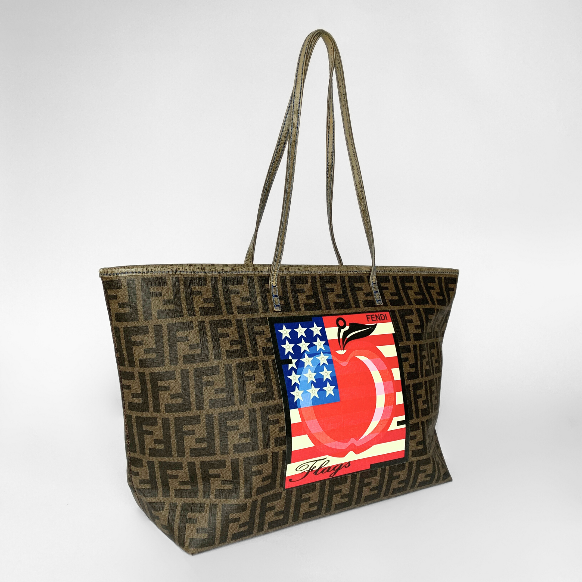 Fendi Shopper Zucca Canvas | Etoile Luxury Vintage – l'Étoile de Fendi Shopper Zucca Canvas | Etoile Luxury Vintage – l'Étoile de