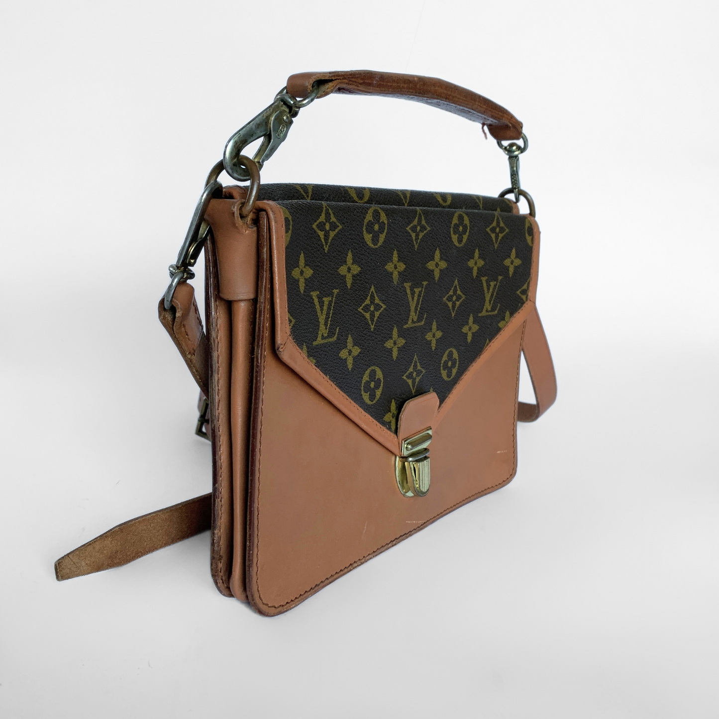 Louis Vuitton Vintage Crossbody Monogram Canvas