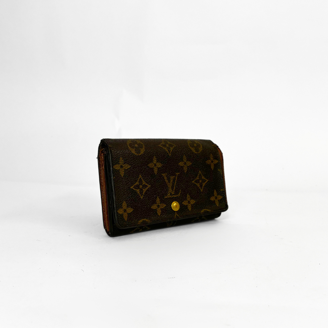 Louis Vuitton Medium Wallet Monogram Canvas