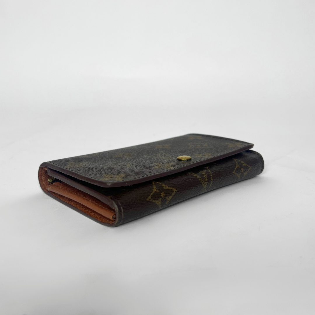 Louis Vuitton Wallet Medium