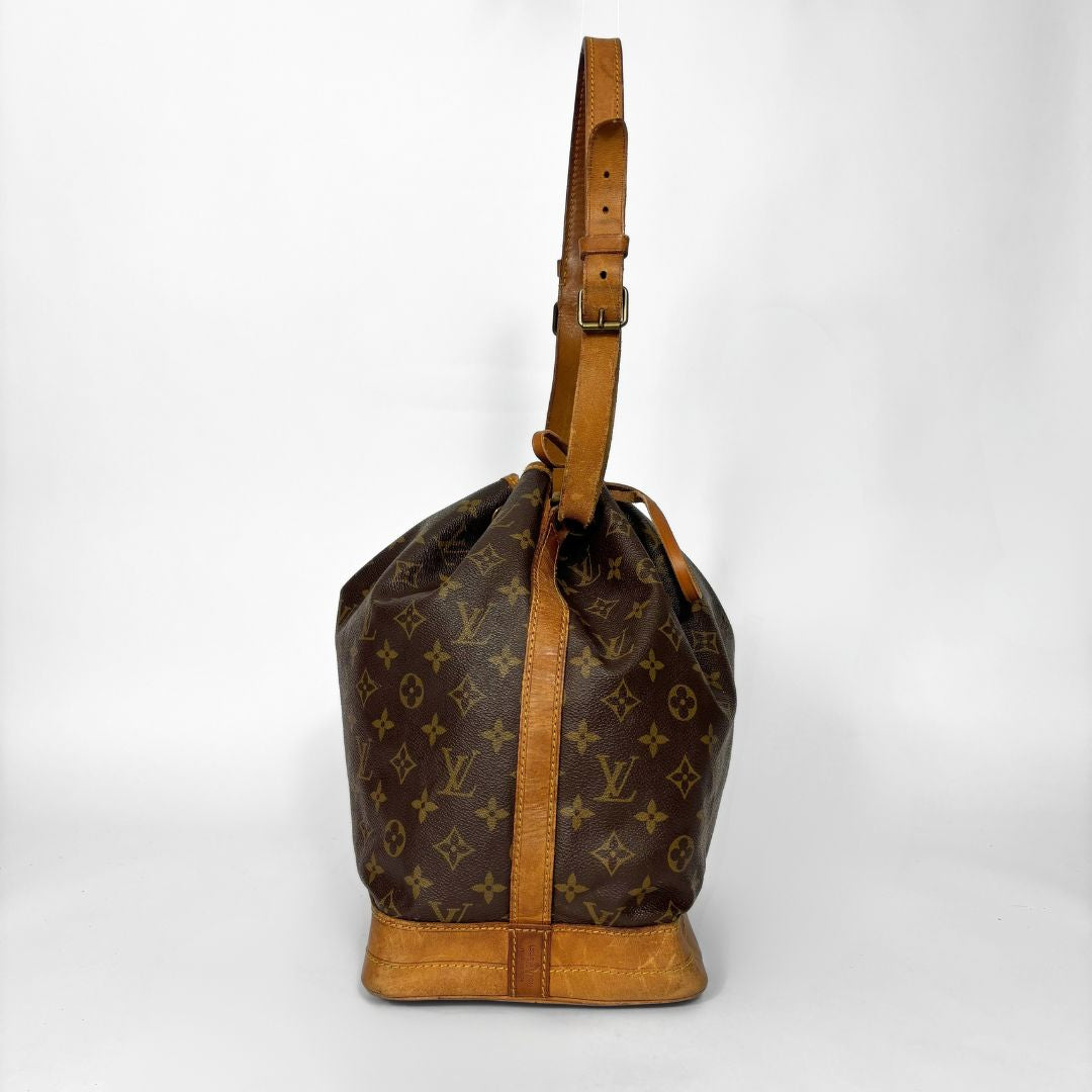 Louis Vuitton Louis Vuitton Noé Monogram Canvas - Schultertaschen - Etoile Luxury Vintage