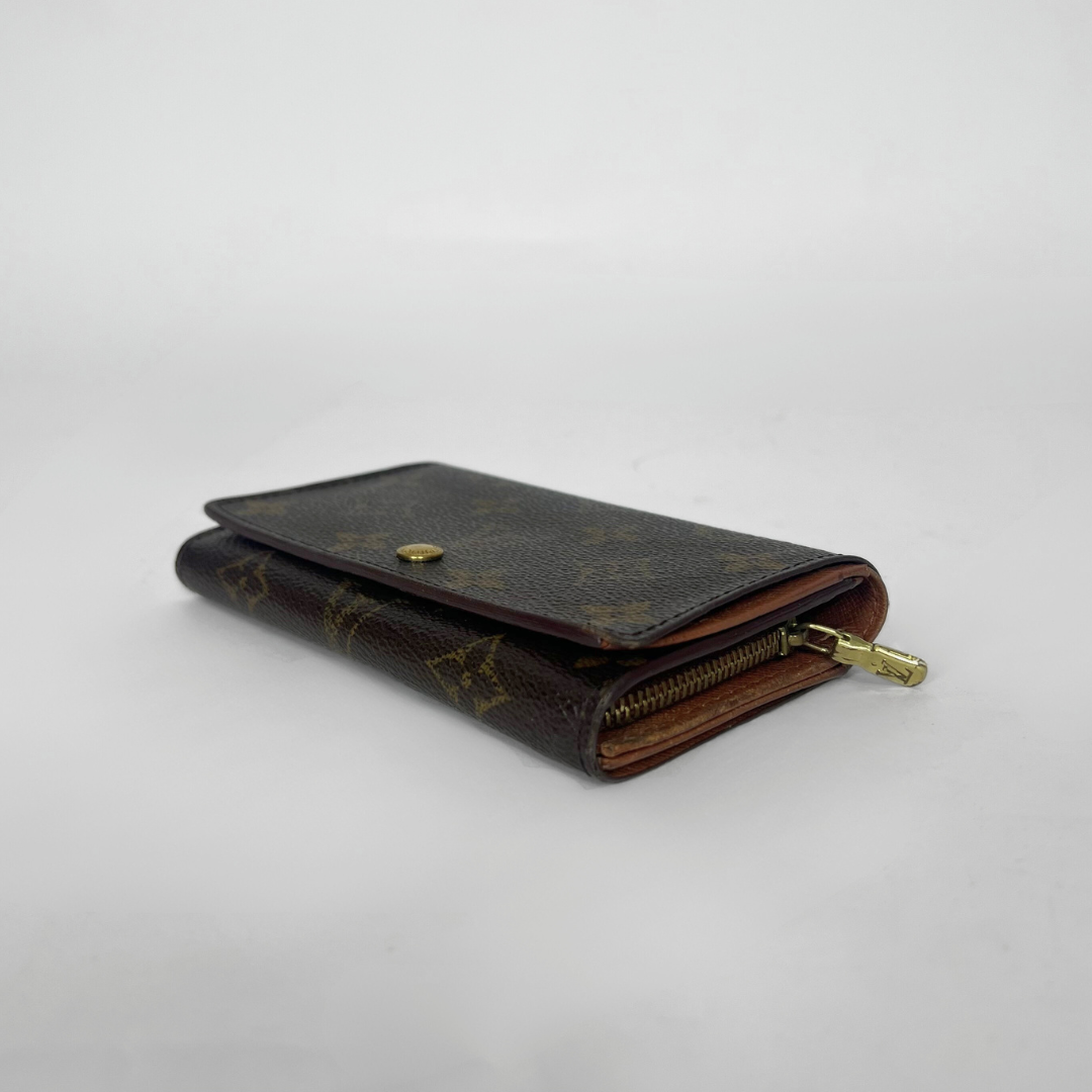Louis Vuitton Wallet Medium