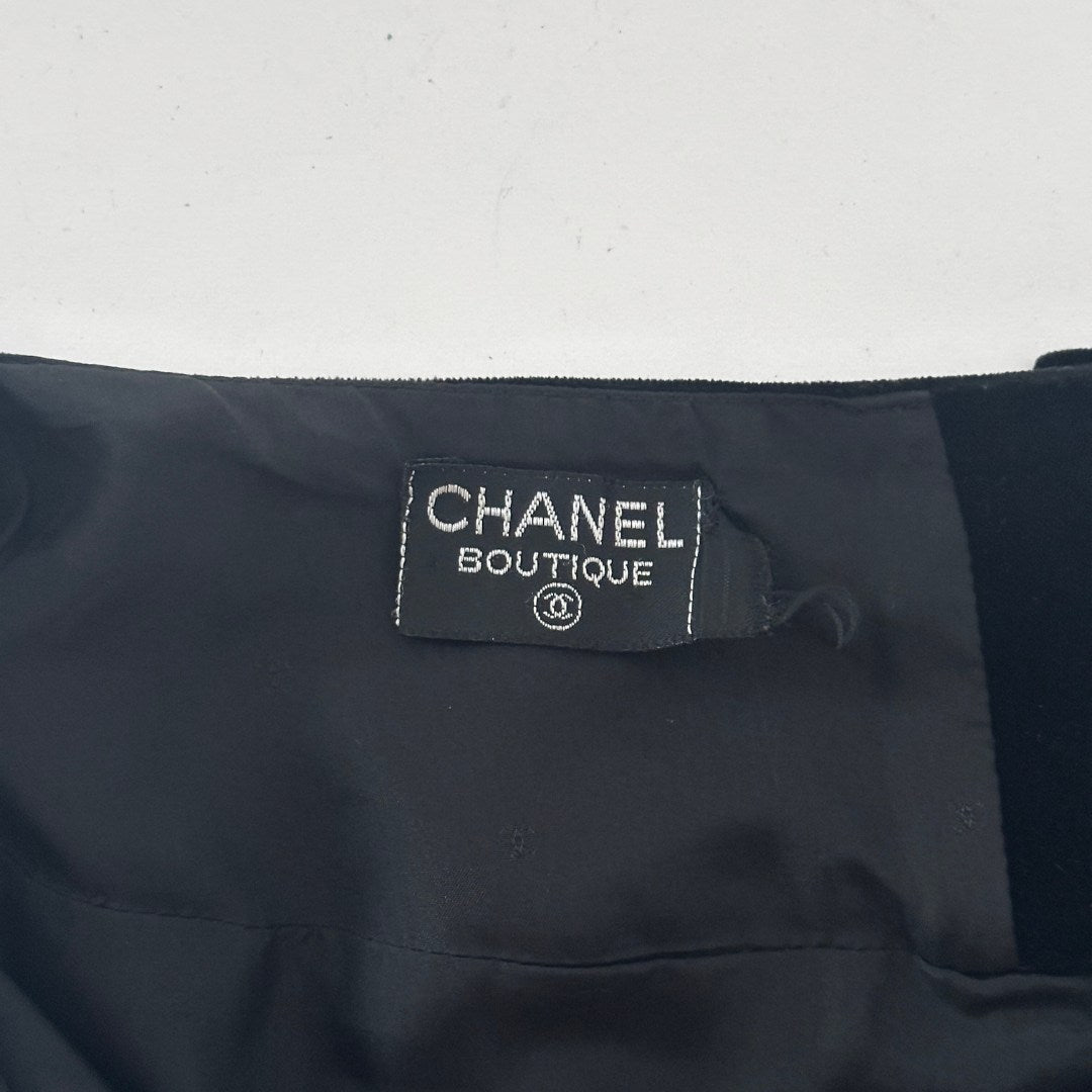 Chanel Chanel Skirt Suede Belt Black - Clothing - Etoile Luxury Vintage