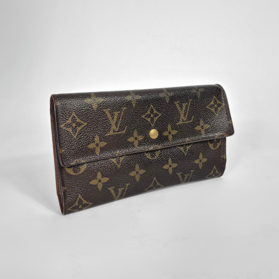 Louis Vuitton wallet international lateral view