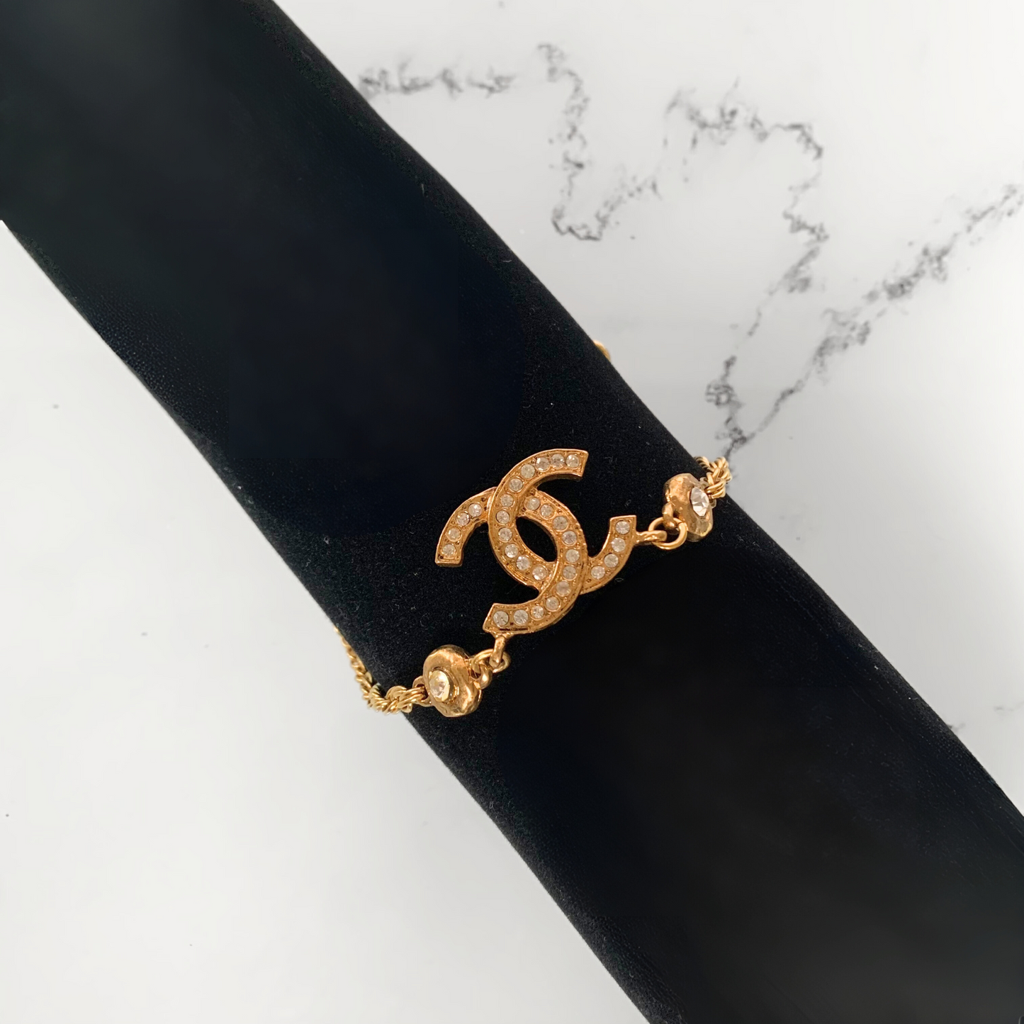 Chanel Chanel Kaulakoru kullattu - Kaulakorut - Etoile Luxury Vintage