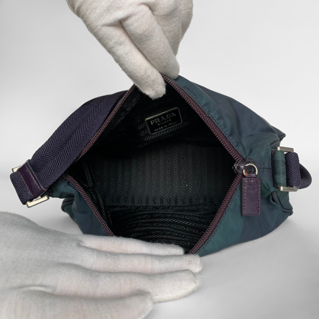 Prada Prada Pochette Nailon - Bolsos de hombro - Etoile Luxury Vintage
