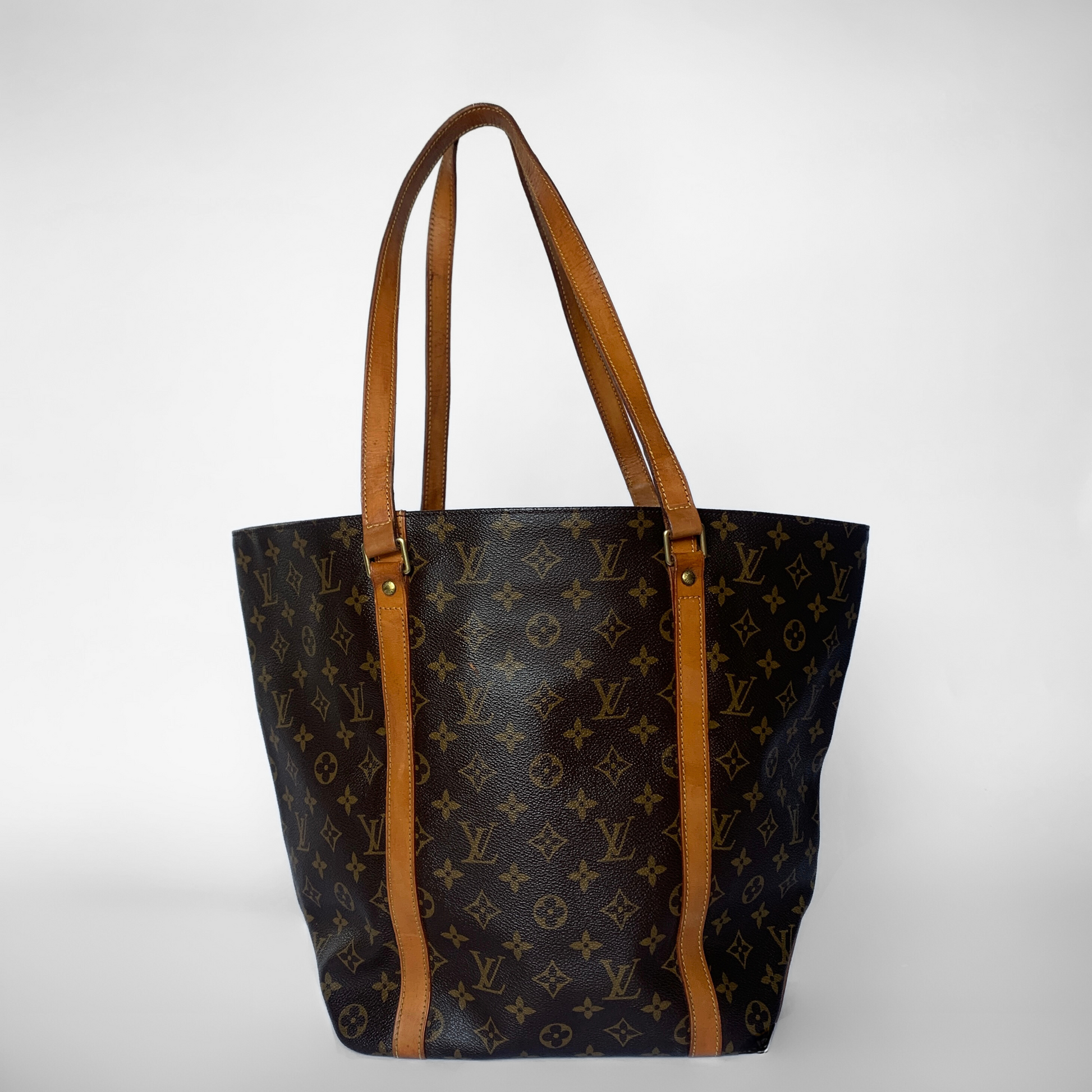 Louis Vuitton Louis Vuitton Shopper Monogram Canvas - Shoulder bags - Etoile Luxury Vintage