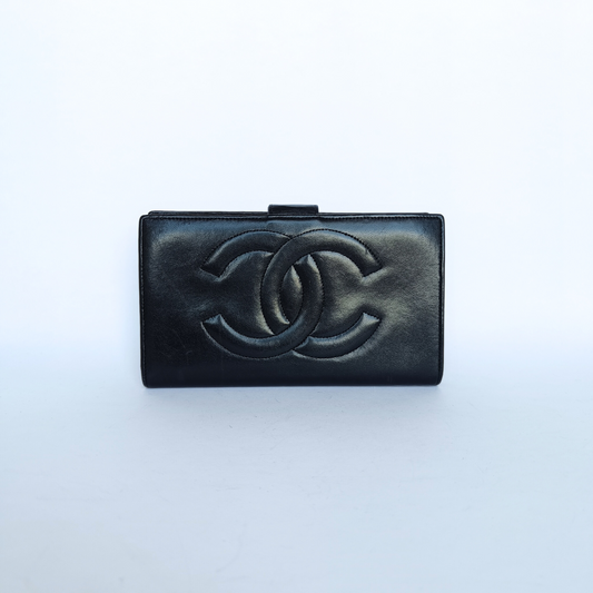 Chanel Chanel Carteira CC Grande Couro de Pele de Cordeiro - Carteiras - Etoile Luxury Vintage
