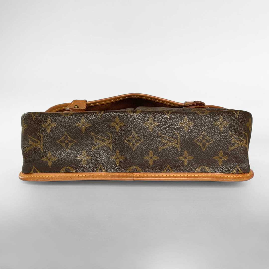 Louis Vuitton Gibecière Monogram Canvas