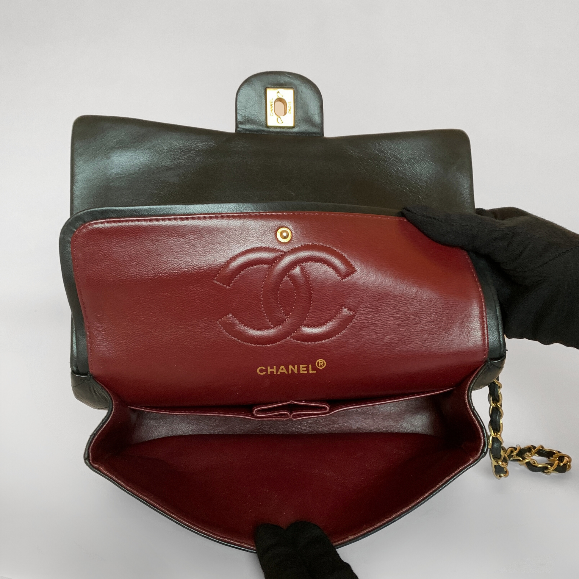 Chanel Doppia classica Flap Bag Pelle di agnello media – l'Étoile