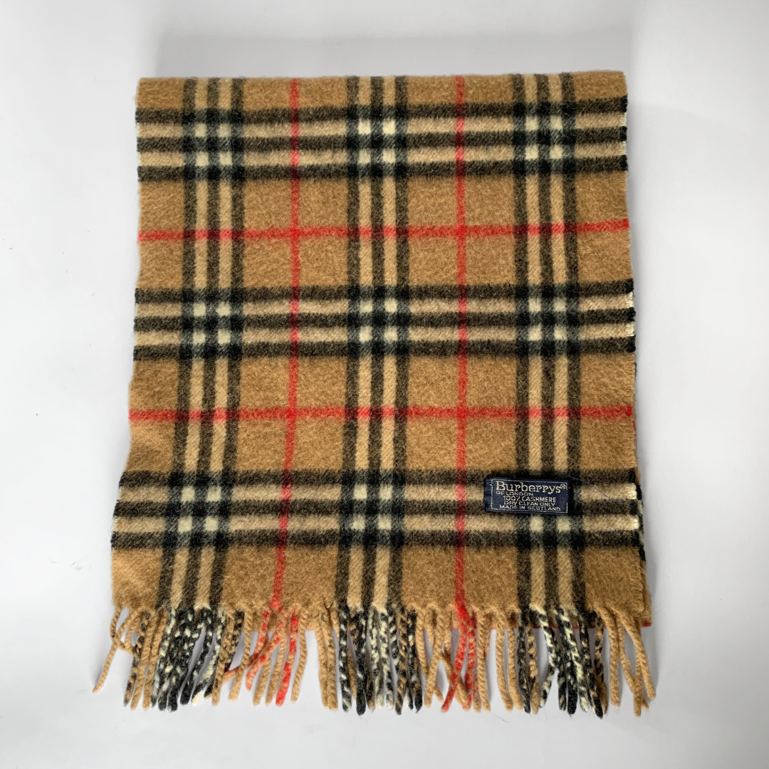 Burberry House Check Sjaal | Etoile Luxury Vintage – l'Étoile de Saint  Honoré