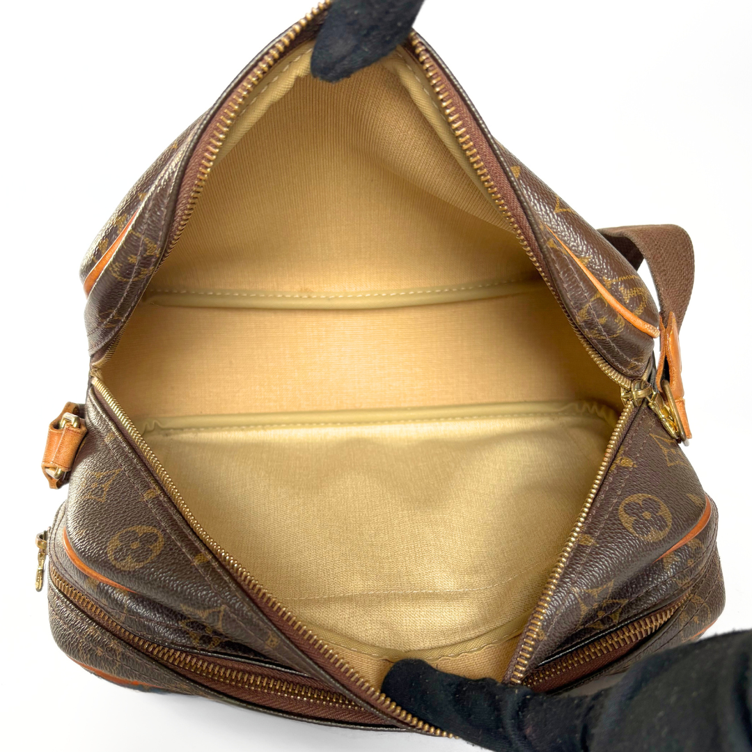 Louis Vuitton Reporter PM Monogram Canvas