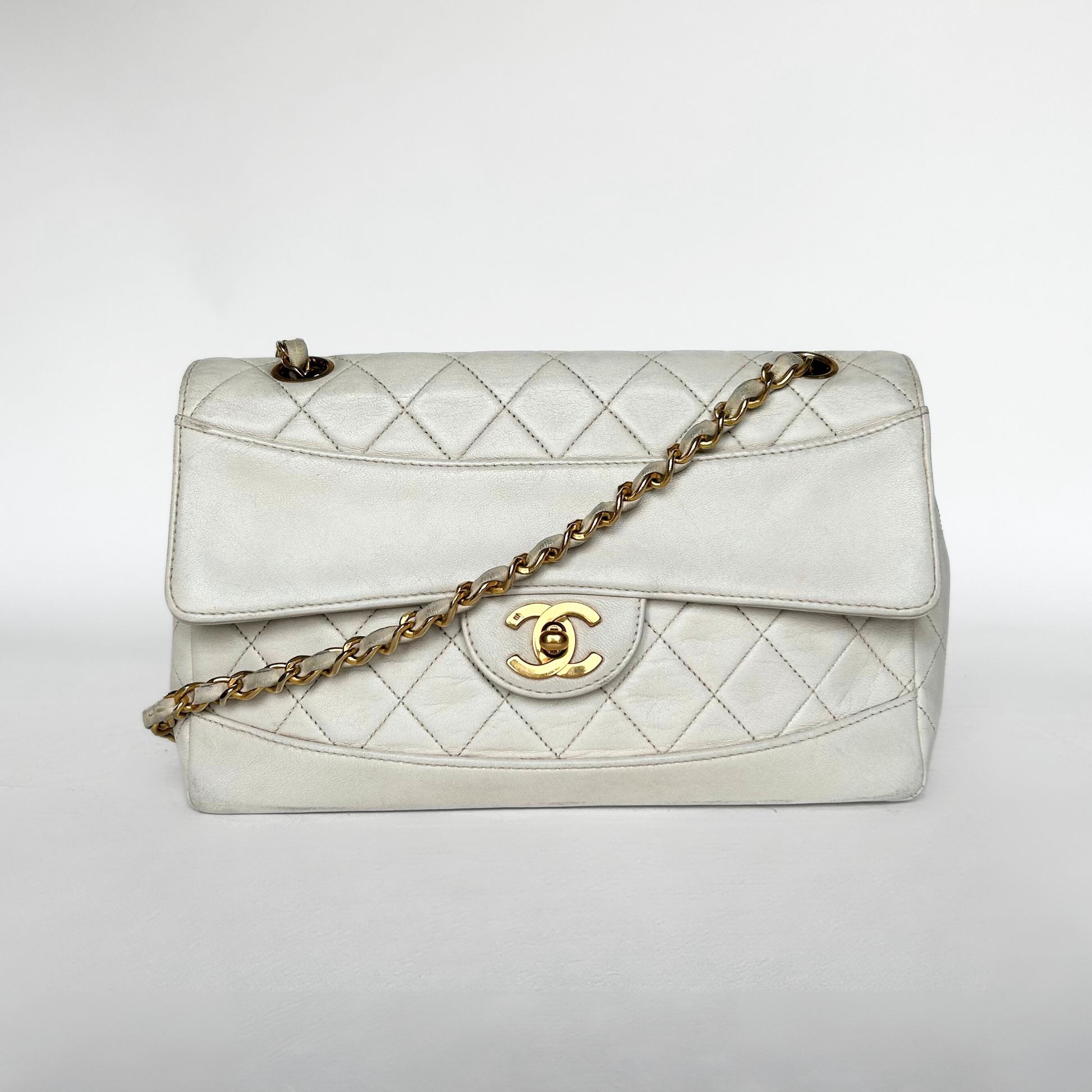 Chanel classic 2025 single flap