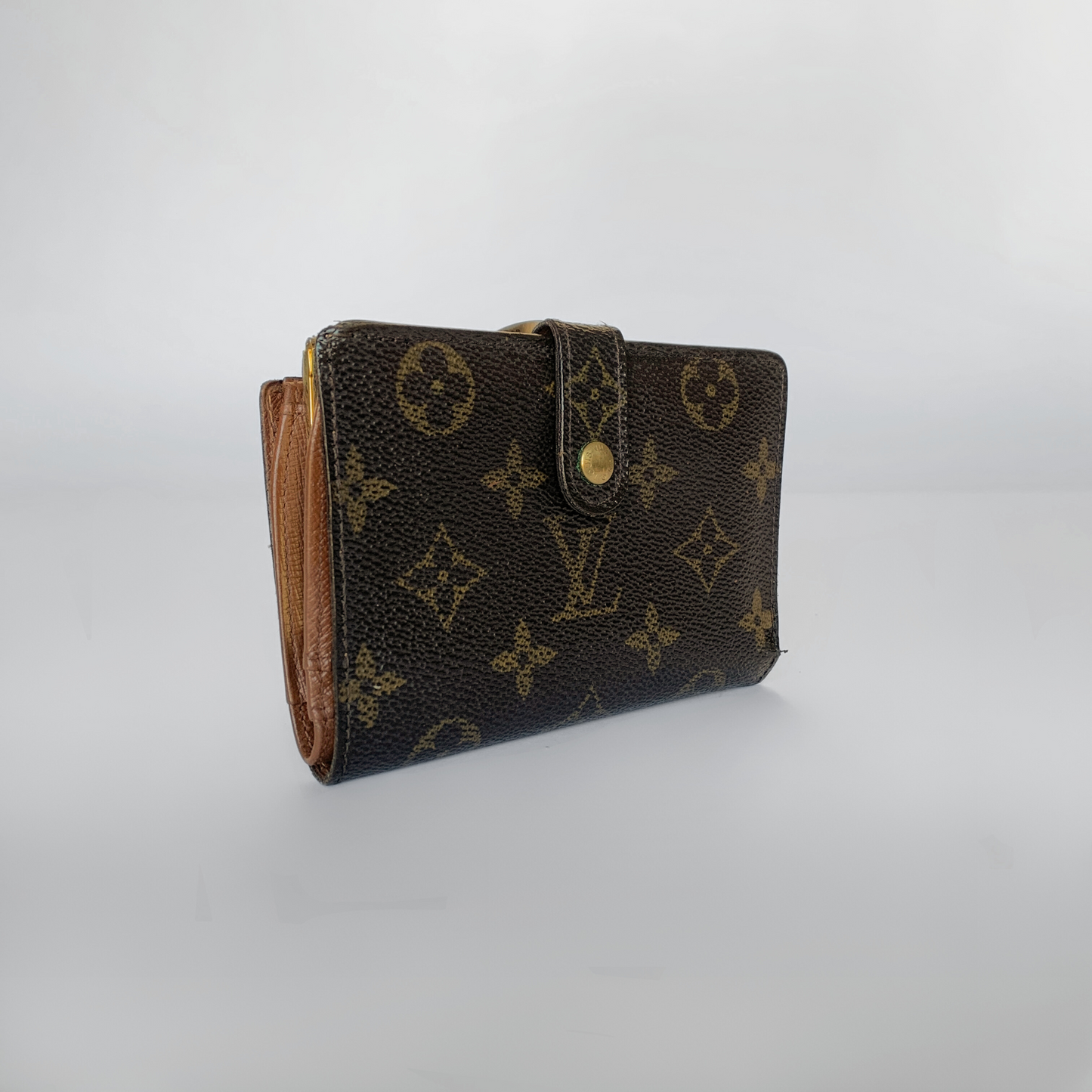 Louis Vuitton Louis Vuitton Clip Wallet Monogram Canvas - Wallets - Etoile Luxury Vintage