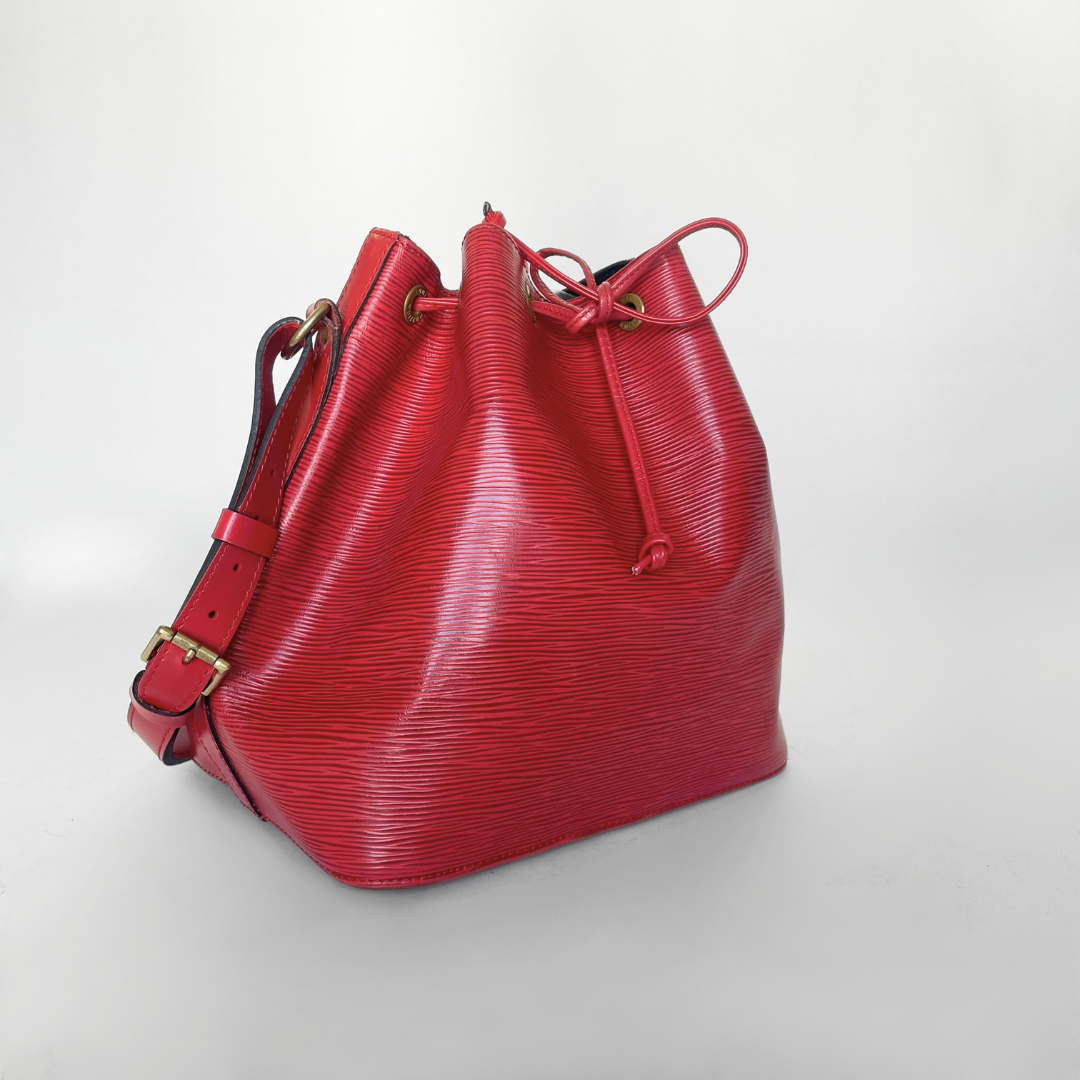 Louis Vuitton Noé Petit Cuero Epi