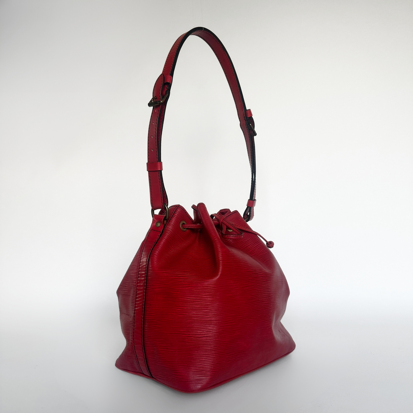 Louis Vuitton Petit Noé Rødt Epi-læder