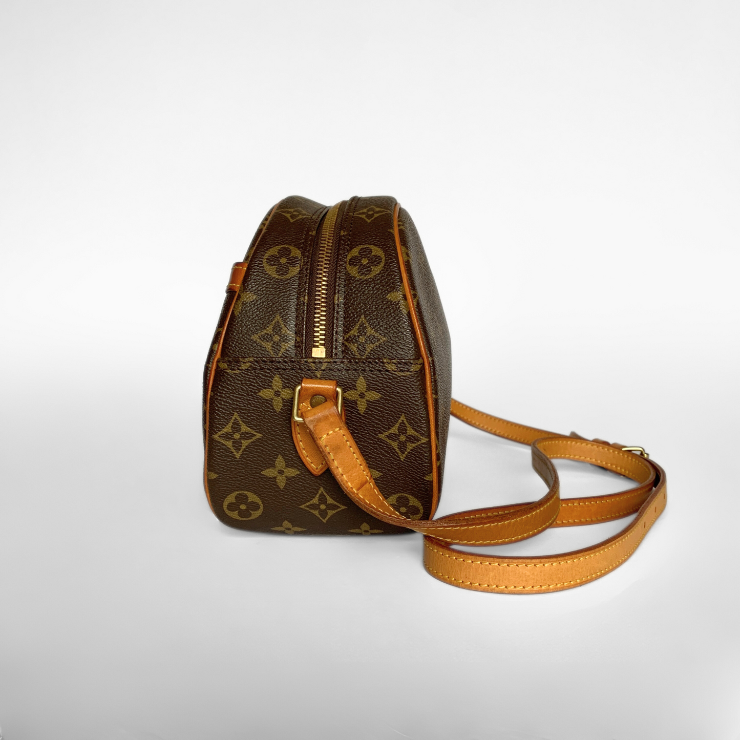 Louis Vuitton Louis Vuitton Blois Toile Monogram Canvas - Crossbody bags - Etoile Luxury Vintage