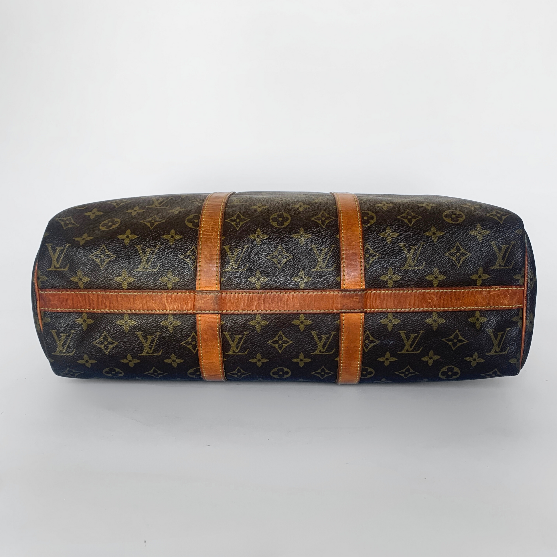 Louis Vuitton Louis Vuitton Flannery Monogram Canvas - Shoulder Bags - Etoile Luxury Vintage