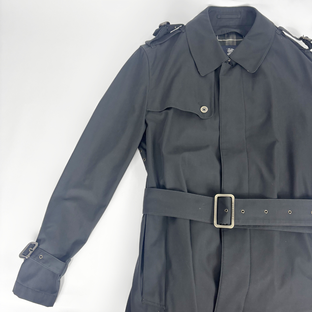 Burberry Schwarzer Trenchcoat