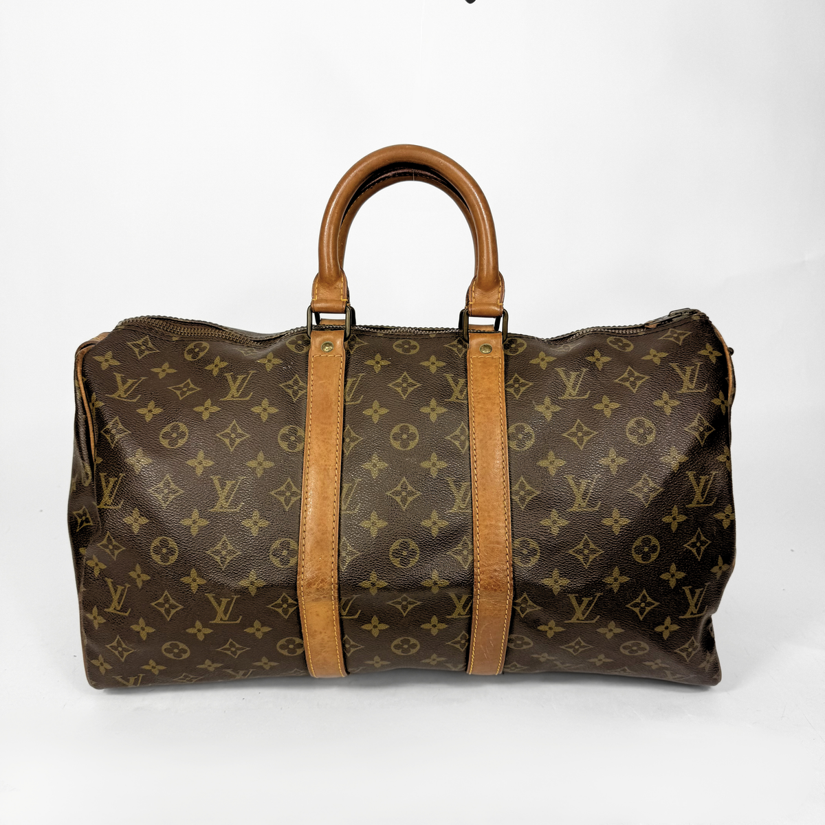 Louis Vuitton Keepall 45 Vintage – l'Étoile de Saint Honoré Louis Vuitton Keepall 45 Vintage – l'Étoile de Saint Honoré