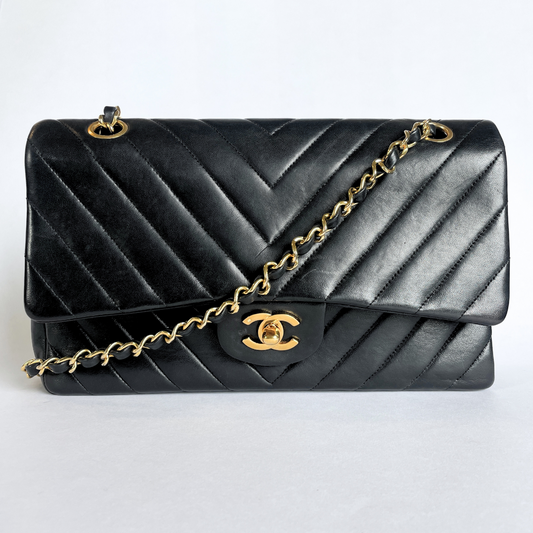 Chanel Chevron Classic Flap Bag Medium Lambskin Leather