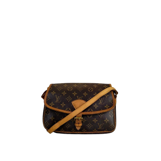 Louis Vuitton Vintage Monogram e Camera Crossbody Bag For Sale at  1stDibs  vintage louis vuitton crossbody bag, louis vuitton crossbody camera  bag, louis vuitton vintage crossbody monogram