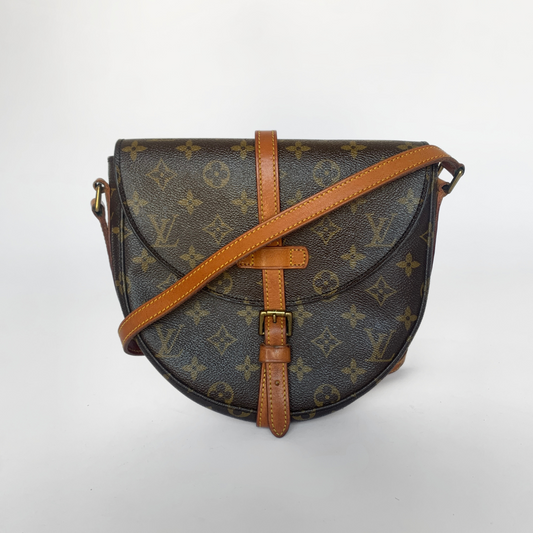 Louis Vuitton Louis Vuitton Chantilly MM Monogram Canvas - Crossbody bags - Etoile Luxury Vintage