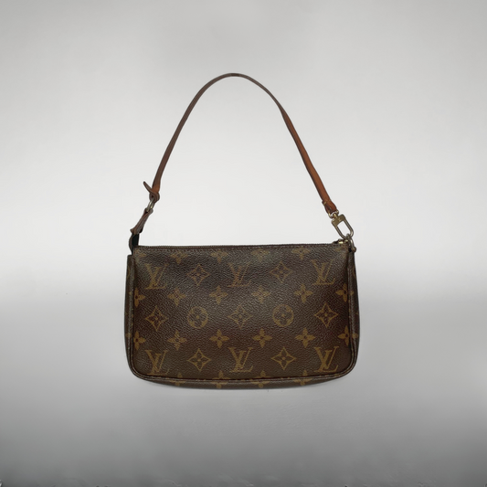 Louis Vuitton Louis Vuitton Pochette Monogram Canvas - Shoulder bag - Etoile Luxury Vintage