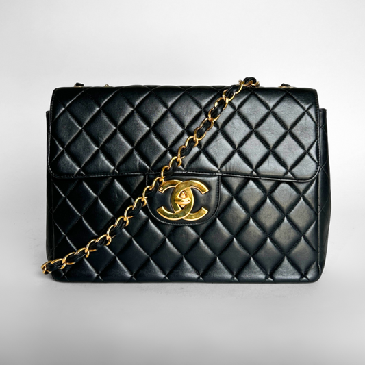 Chanel Chanel Flap Bag Maxi Pele de Cordeiro Couro - bolsa de ombro - Etoile Luxury Vintage