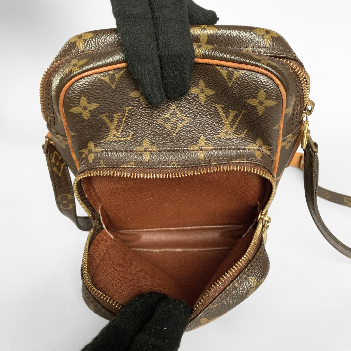 Louis Vuitton Amazon Monogram Canvas