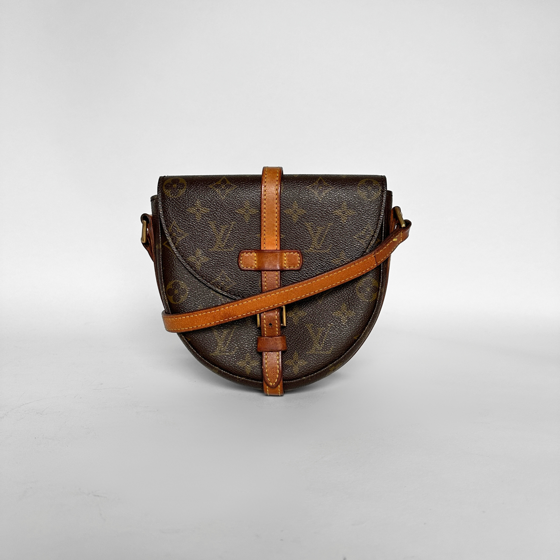 Louis Vuitton Louis Vuitton Chantilly PM Monogram Canvas - Shoulder bags - Etoile Luxury Vintage