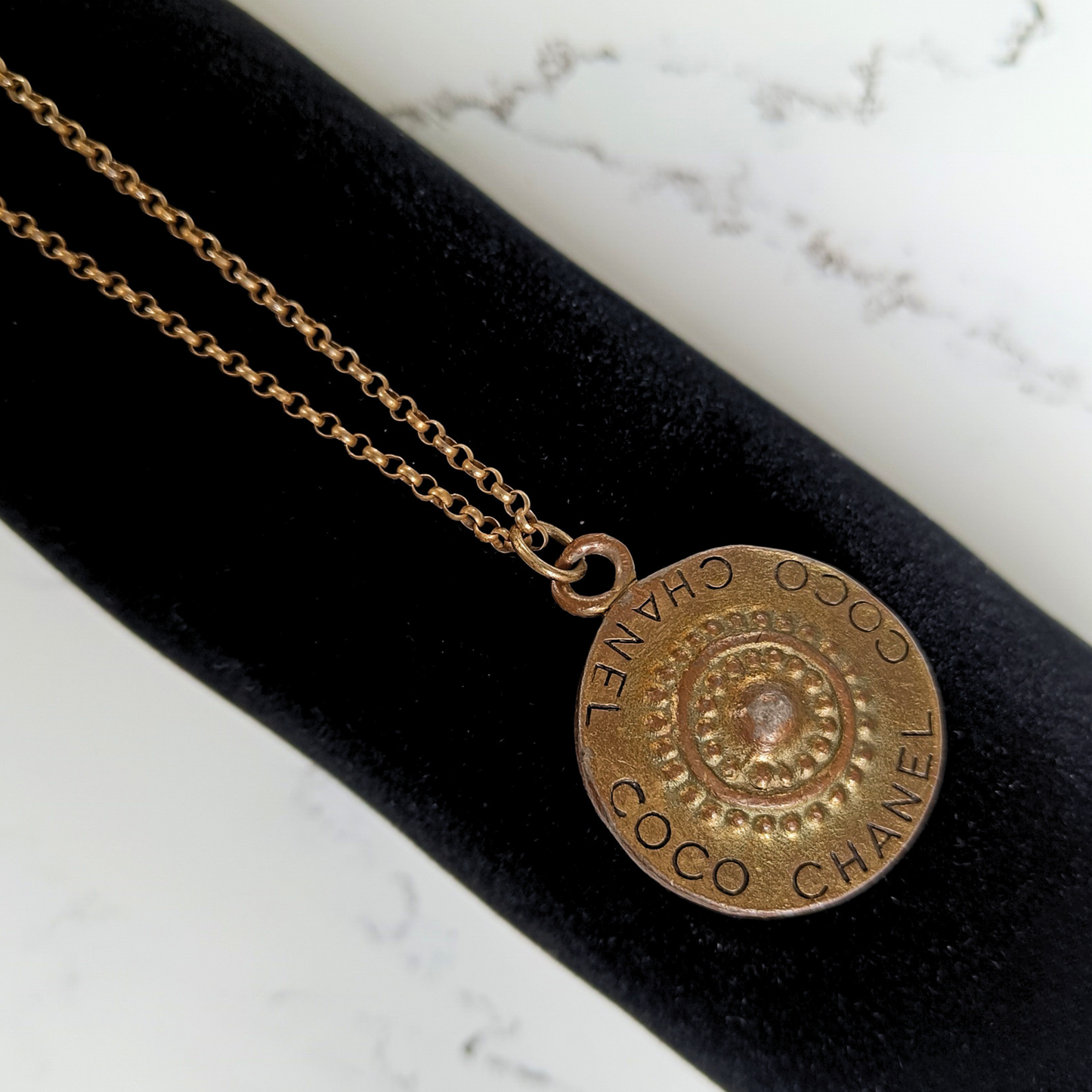 Chanel Chanel Coin Necklace Gold Plated - Jewelry - Etoile Luxury Vintage