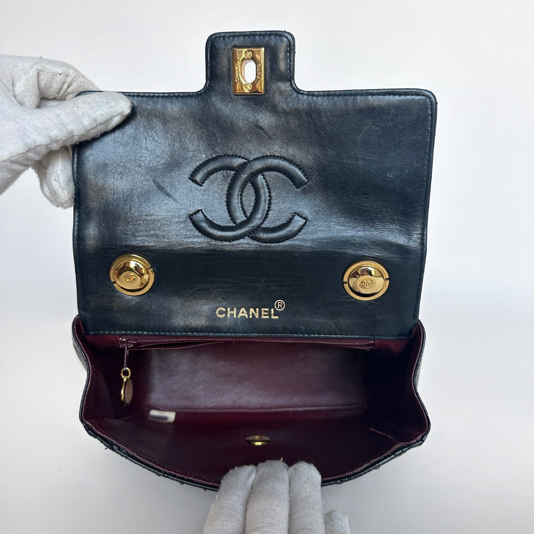 Chanel Matratze Handtasche Emaille Leder
