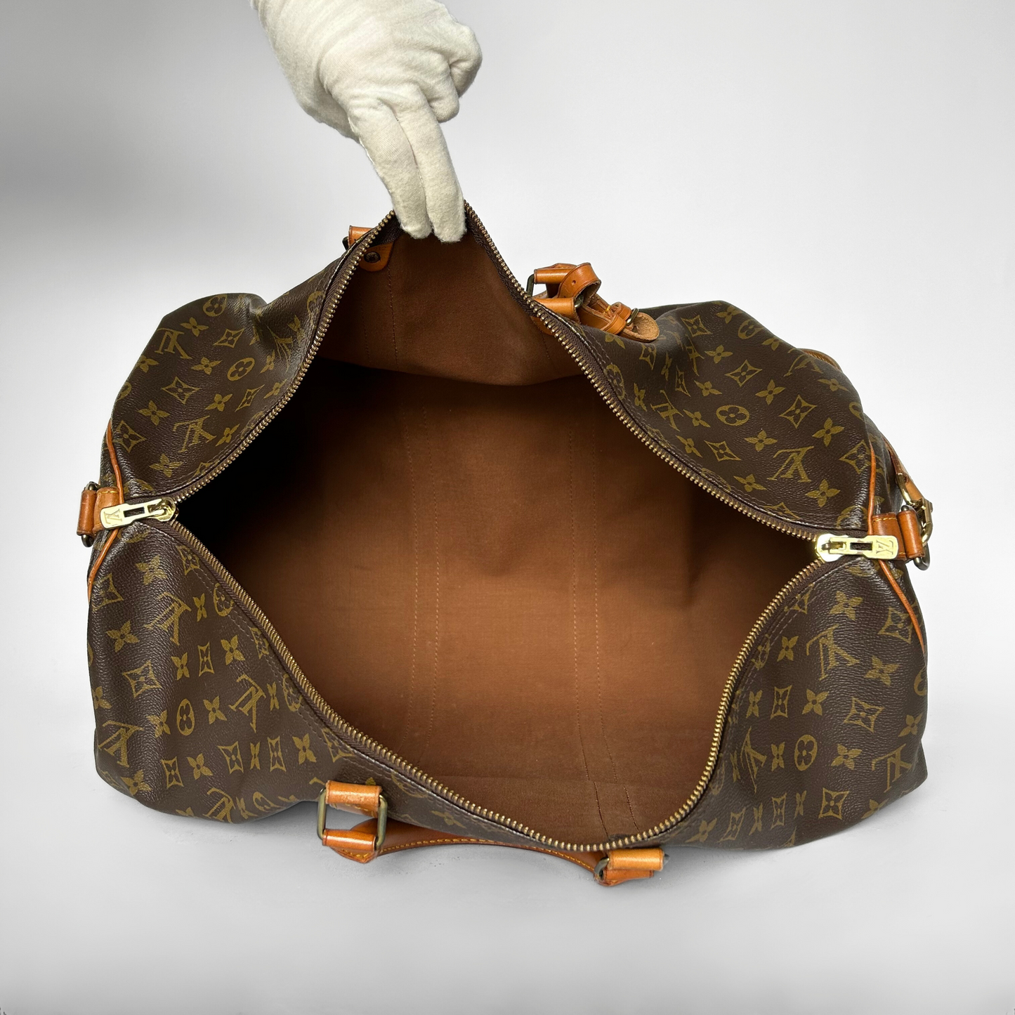 Louis Vuitton Louis Vuitton Keepall 55 Monogram Canvas - Handtaschen - Etoile Luxury Vintage