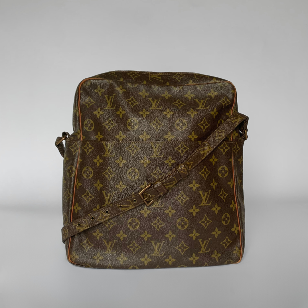 Louis Vuitton Louis Vuitton Marceau Monogram Canvas - Crossbody bags - Etoile Luxury Vintage