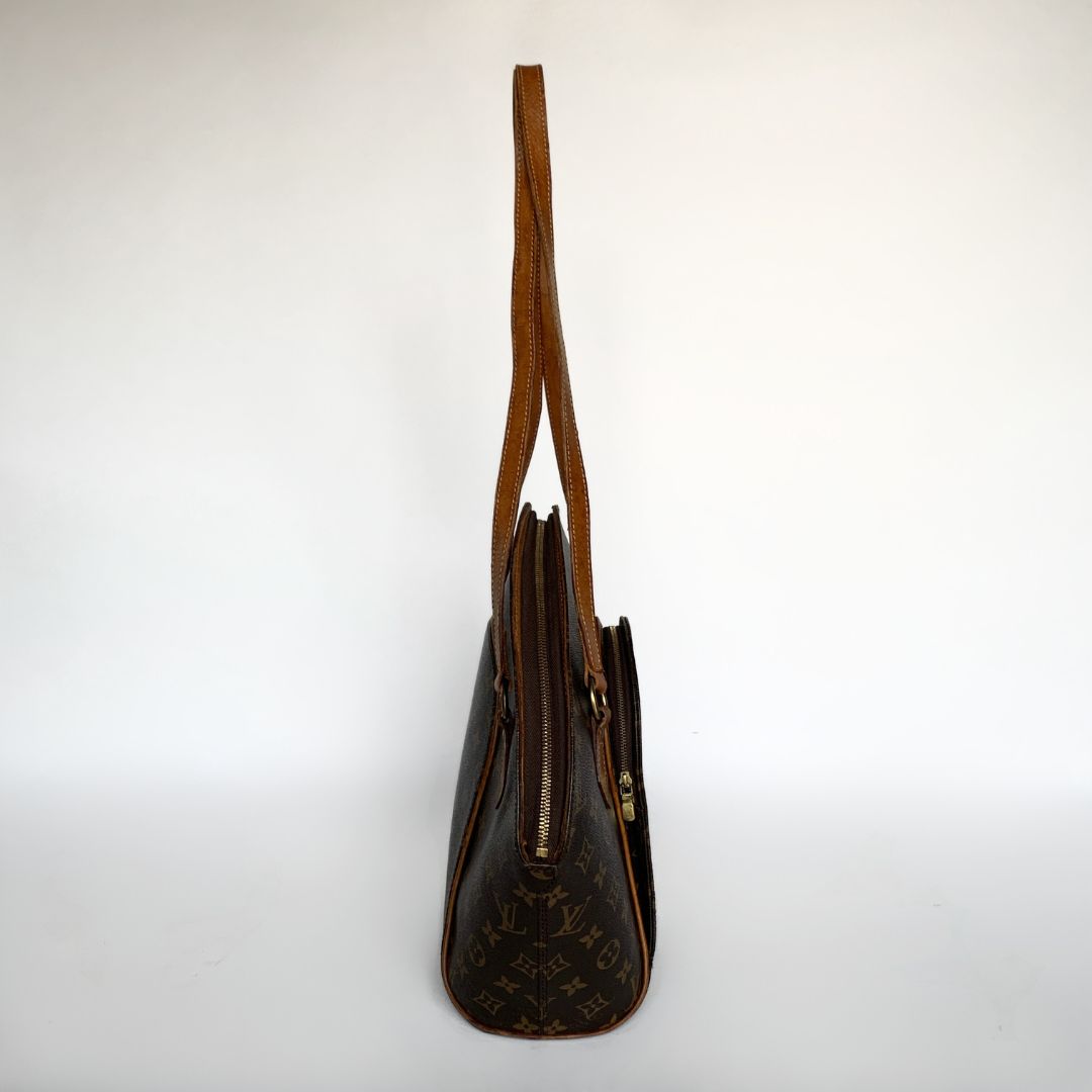 Louis Vuitton Louis Vuitton Ellipse Shopper GM Monogram Canvas - Shoulder bags - Etoile Luxury Vintage