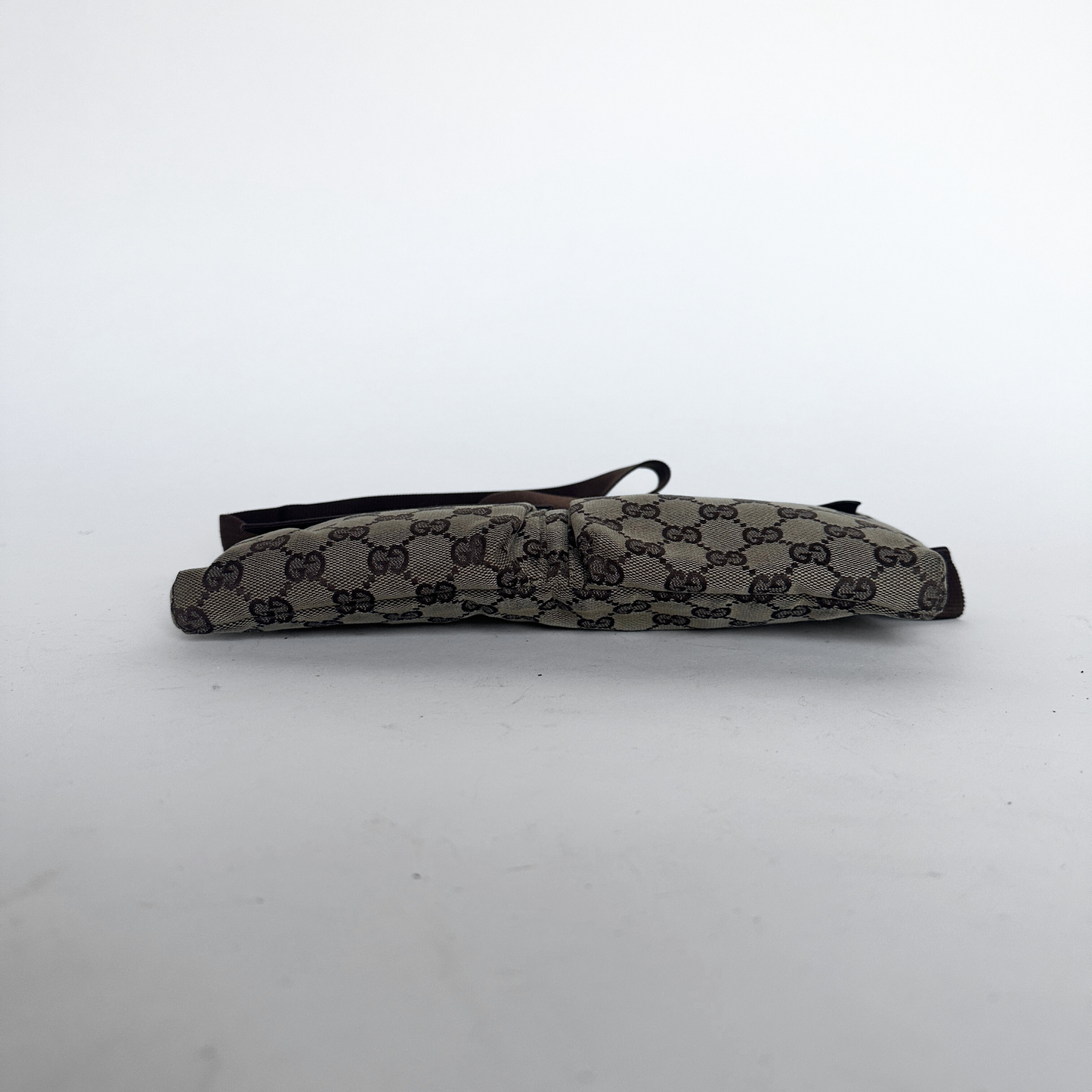 Gucci Gucci Fanny Pack in Monogram Canvas - Crossbody bags - Etoile Luxury Vintage