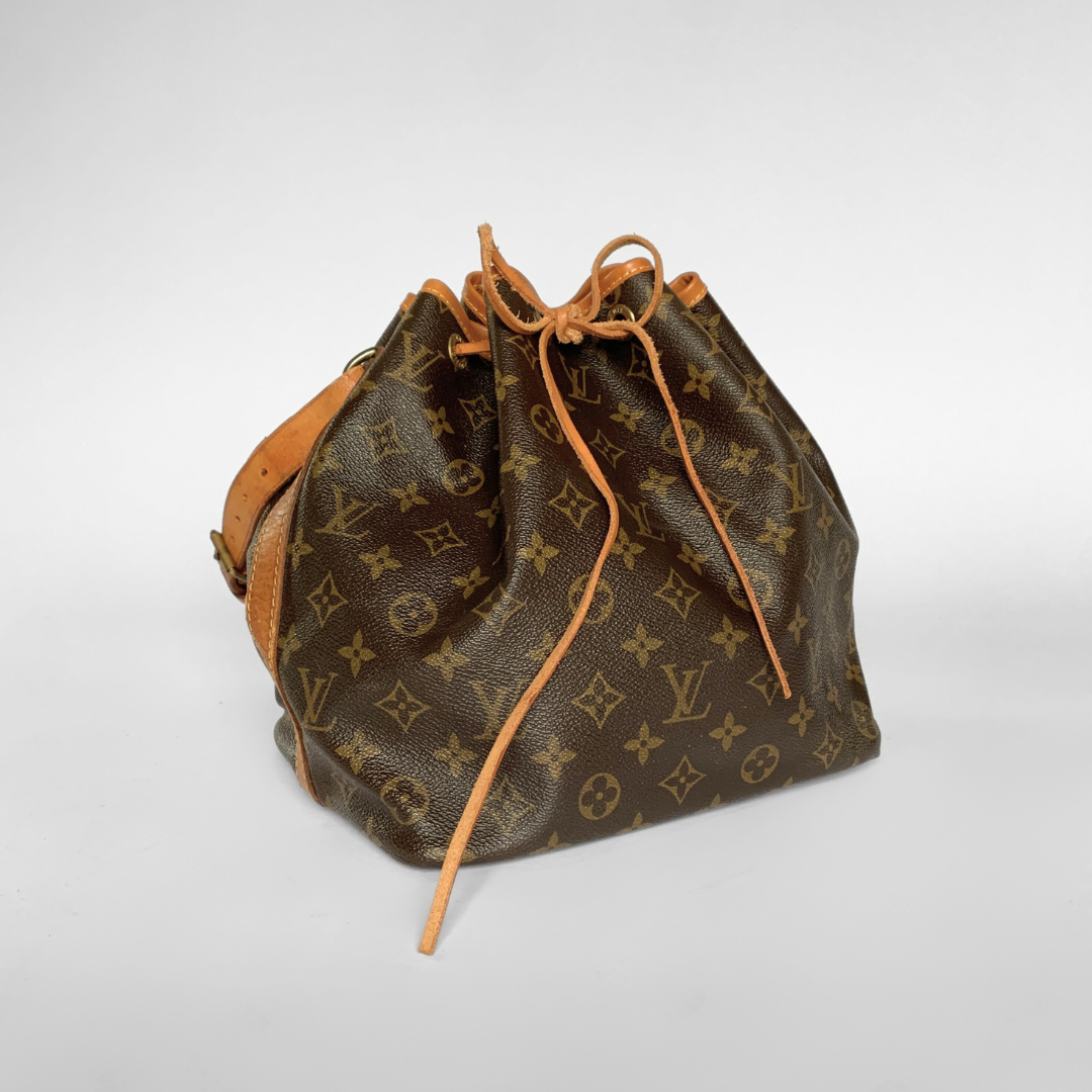 Louis Vuitton Louis Vuitton Petit No&eacute; Monogram Canvas - Shoulder bags - Etoile Luxury Vintage