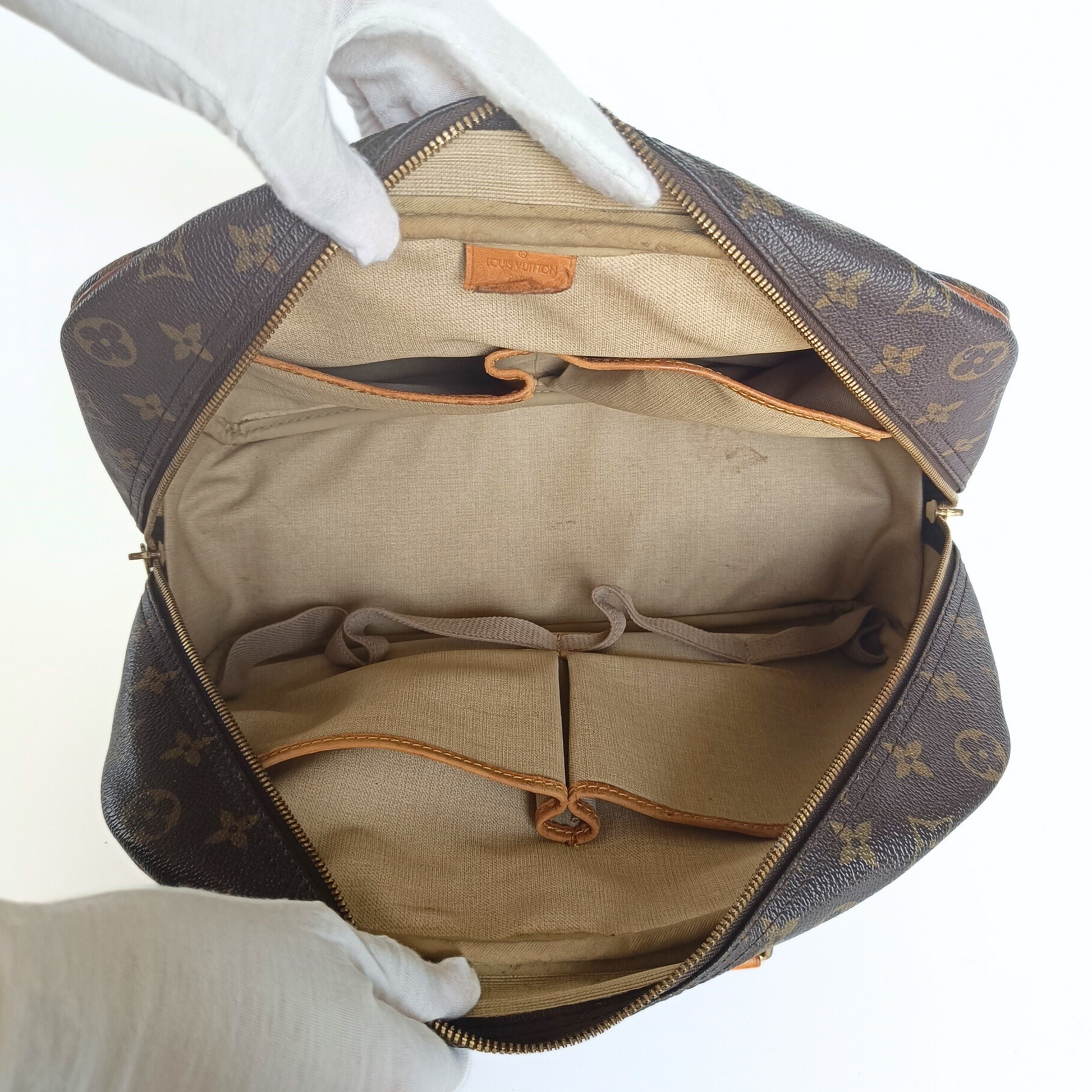 Louis Vuitton Louis Vuitton Deauville Monogram Canvas - Handbags - Etoile Luxury Vintage