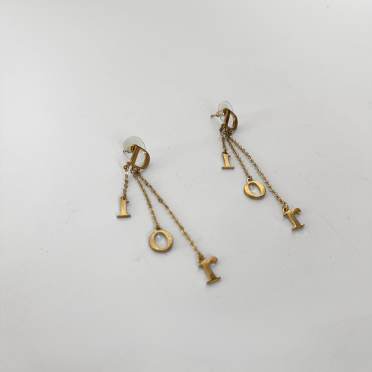 Dior Dior Boucles d'oreilles pendantes lettre logo - Accessoires - Etoile Luxury Vintage