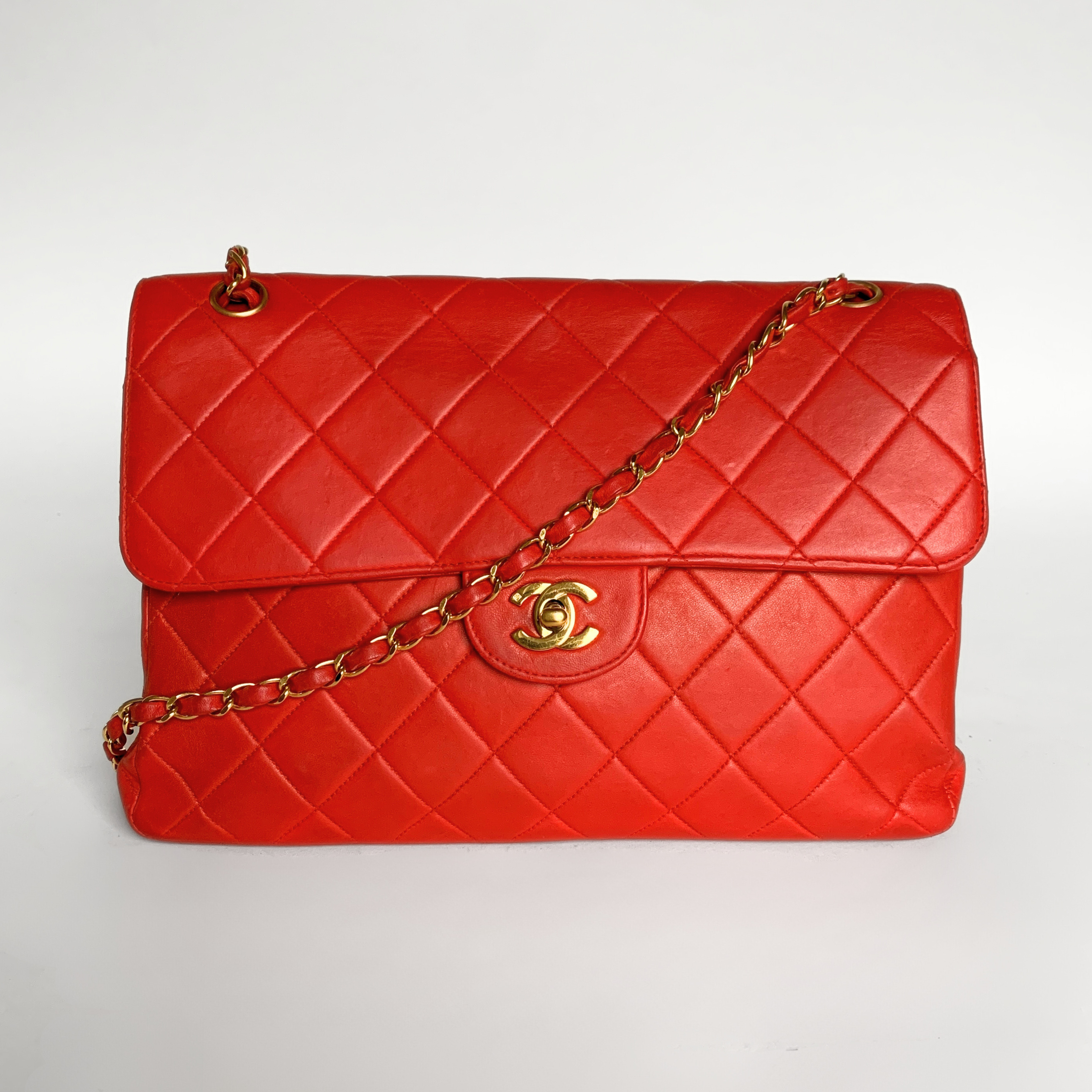 Chanel Red Maxi Classic Flapbag Double (Limited Edition) – l'Étoile