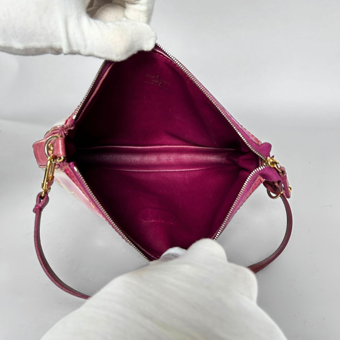Louis Vuitton Louis Vuitton Pochette Charms Monogram Coated Canvas - Handbag - Etoile Luxury Vintage