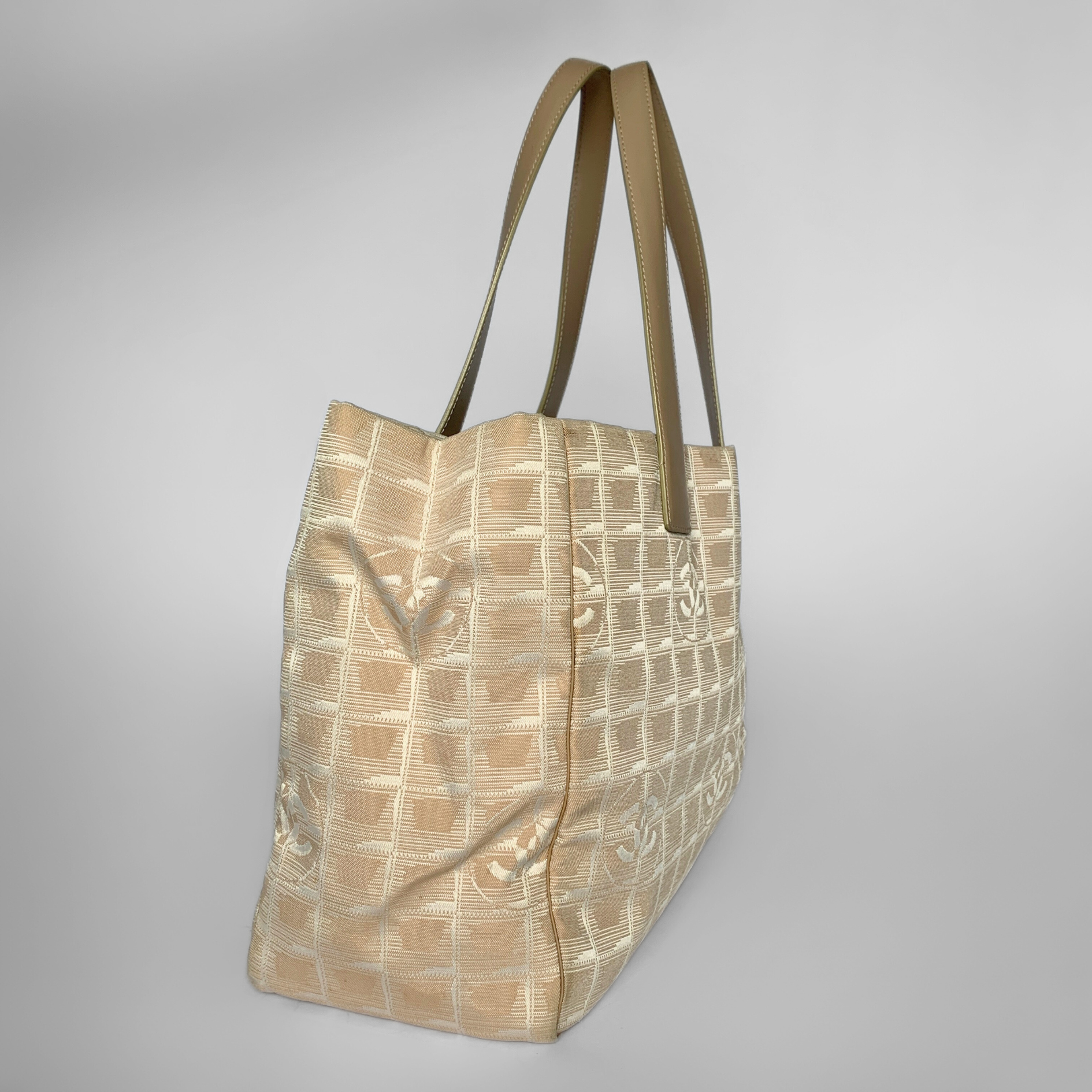 Chanel Tote Beige Cotton